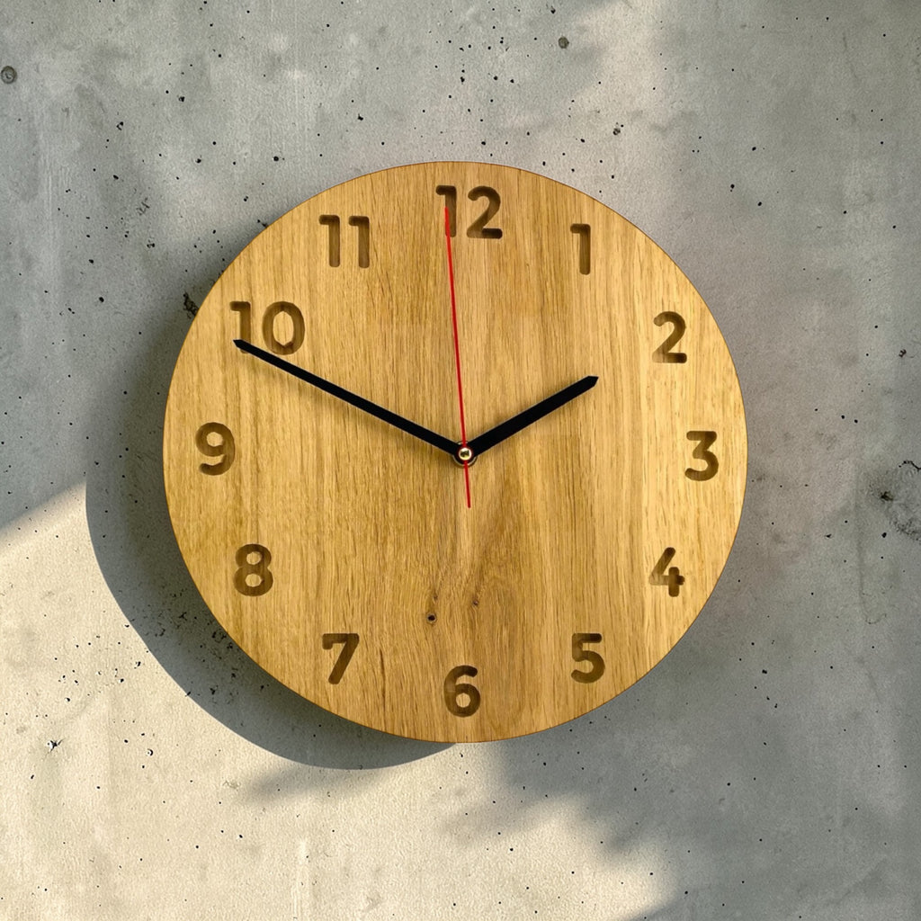 Classic Wanduhr - 28 cm