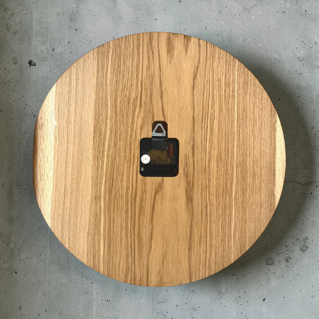 Minimalistische Wanduhr - 38 cm